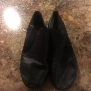 Black jazz shoes - Capezio size 3m -Children’s